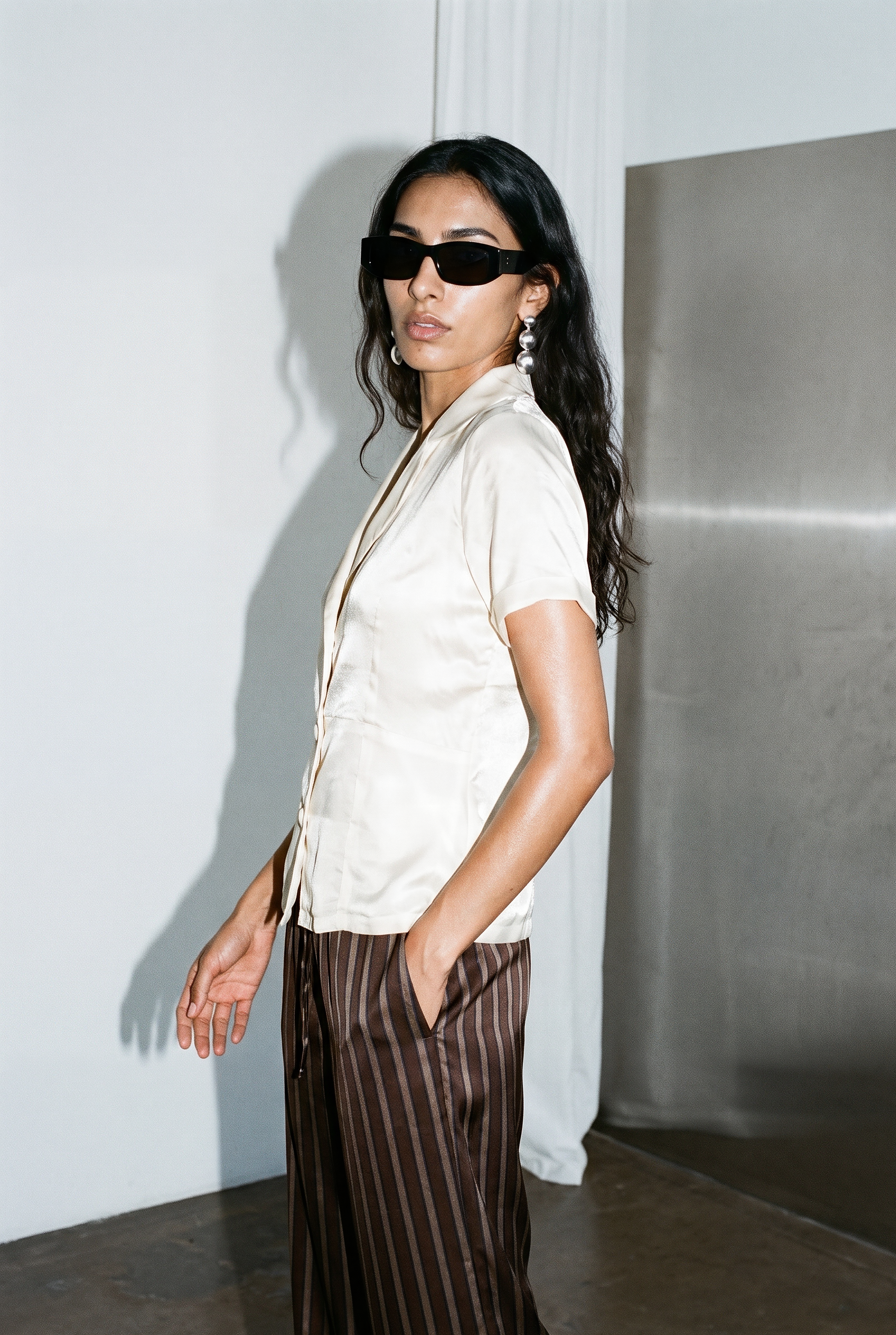 Cream Satin Short Sleeve Blazer Top