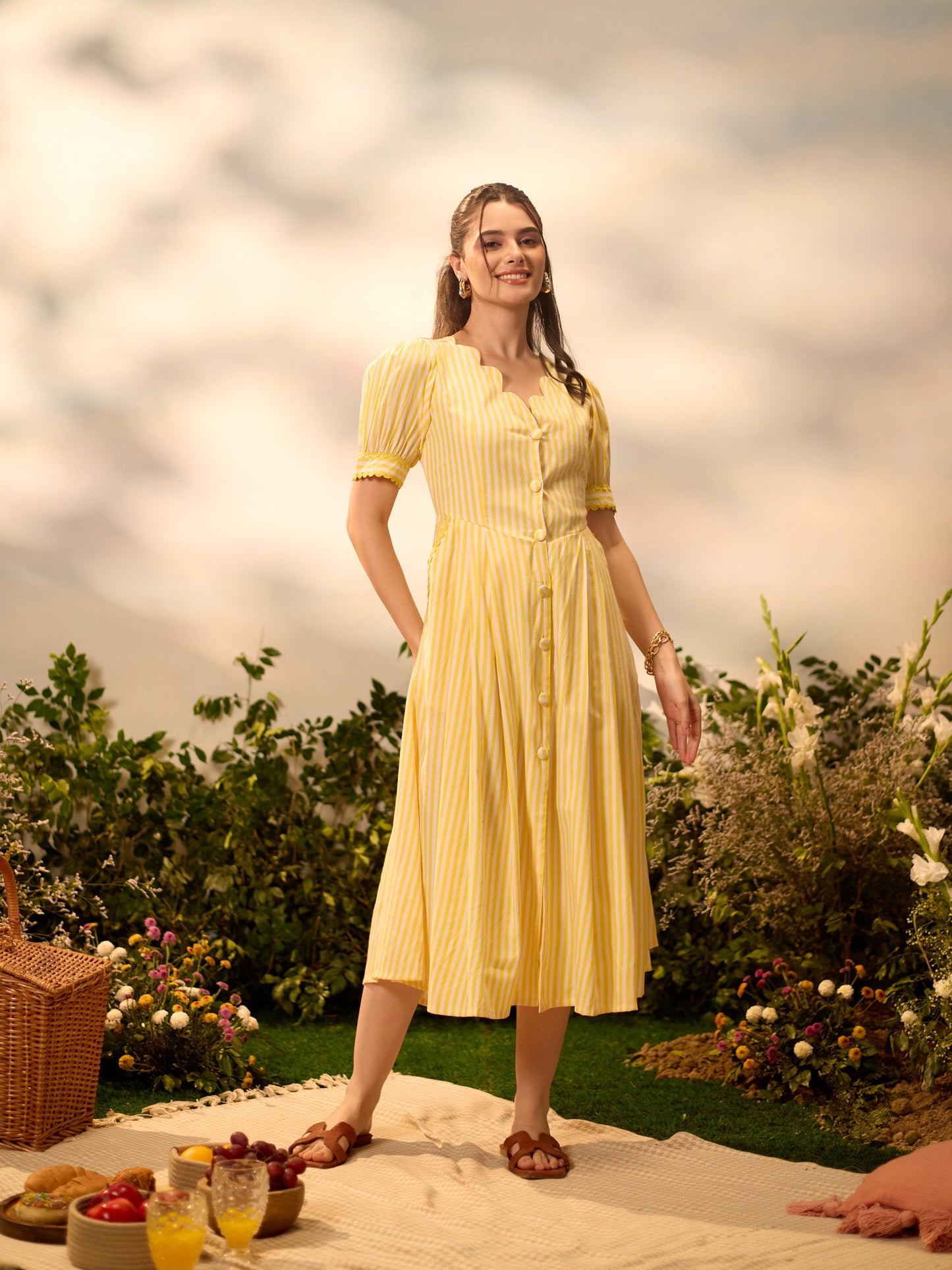 THE GOLDENHOUR STRIPE MIDI – SUNLIT YELLOW