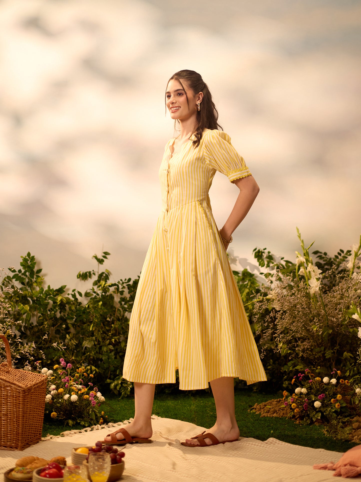 THE GOLDENHOUR STRIPE MIDI – SUNLIT YELLOW